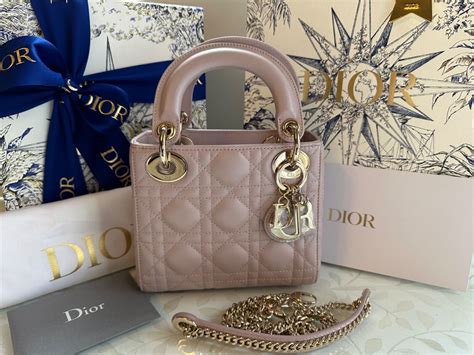 lotus pink lady dior